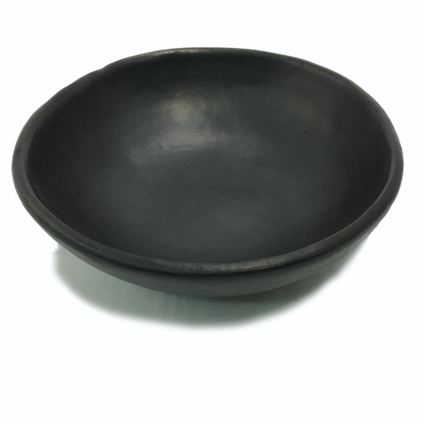 Black Clay, La Chamba Deep Plate