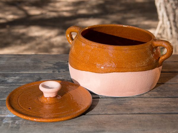 Spanish Clay Pot - Medium 1 Spanish Clay Pot - Medium